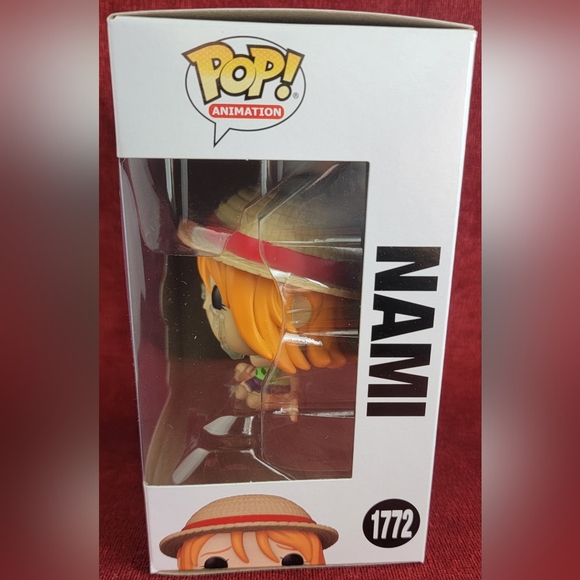 Nami funko # 1772 (nib) With pop protector - Picture 5 of 7